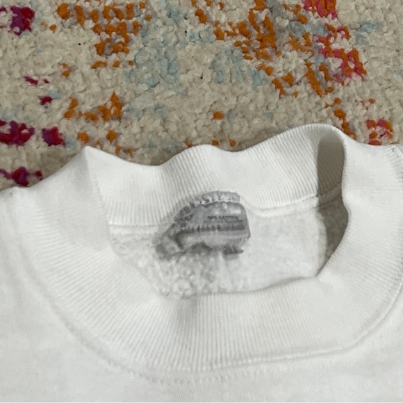 Vintage Hollywood Beach, Florida Travel 1980s Destination Crweneck Sweatshirt - Picture 3 of 3